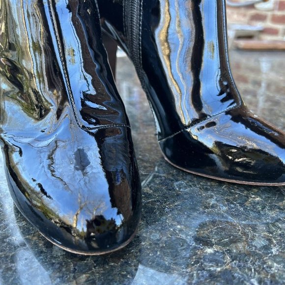 TORY BURCH BLACK PATENT LEATHER ANKLE BOOTS SIZE 8 1/2M - Picture 3 of 8
